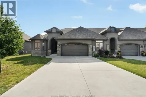 1701 Cypress Windsor ON N8P 1Y4