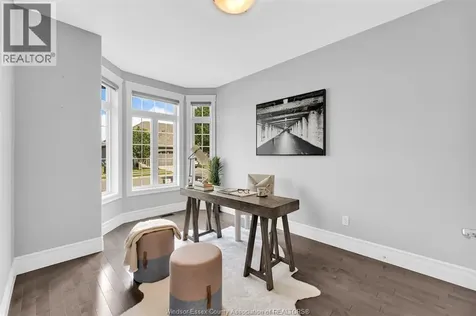 1701 Cypress Windsor ON N8P 1Y4
