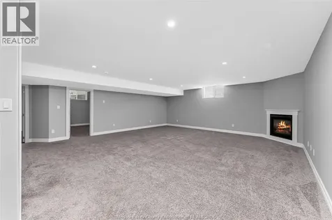 1701 Cypress Windsor ON N8P 1Y4