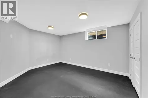 1701 Cypress Windsor ON N8P 1Y4
