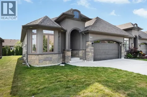 1701 Cypress Windsor ON N8P 1Y4