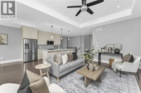 1701 Cypress Windsor ON N8P 1Y4