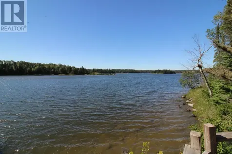 Pcl 5059 Gunn Lake Minaki ON P0X 1J0