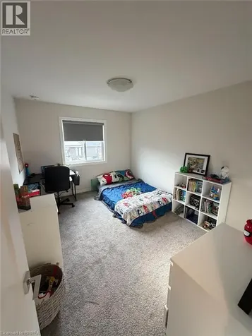 226 Renaissance Drive St. Thomas ON N5R 0C1