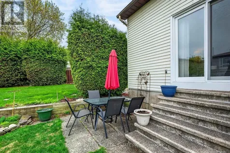 6451 Viseneau Drive Ottawa ON K1C 5H1