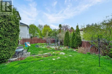 6451 Viseneau Drive Ottawa ON K1C 5H1