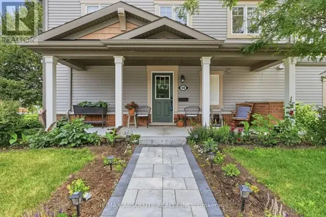 98 Brisote Lane Ottawa ON K2S 0V4