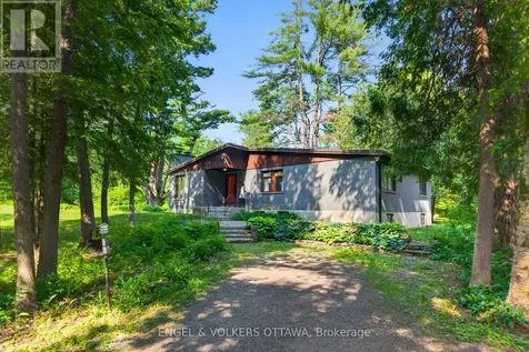 4167 Farmers Way Ottawa ON K0A 1K0