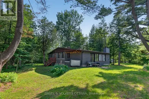 4167 Farmers Way Ottawa ON K0A 1K0