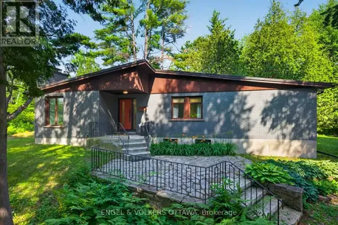 4167 Farmers Way Ottawa ON K0A 1K0
