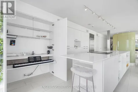 324 Laurier Avenue West Ottawa ON K1N 6P6