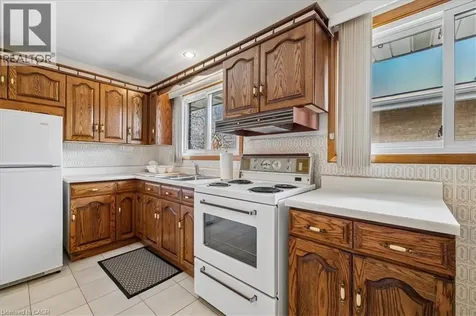 11 Duff Street Hamilton ON L9C 1A8