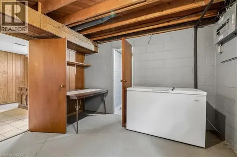 11 Duff Street Hamilton ON L9C 1A8