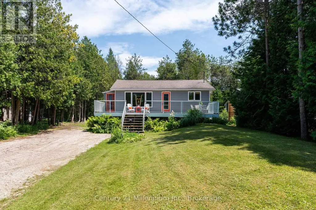 553 Bay Street South Bruce Peninsula ON N0H 2T0