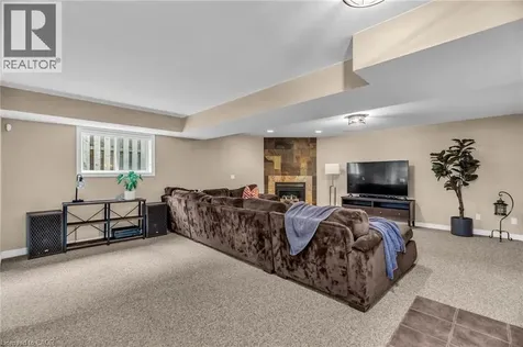 830 Revland Drive Tecumseh ON N8N 5B2