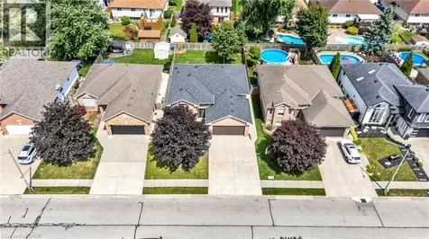 830 Revland Drive Tecumseh ON N8N 5B2