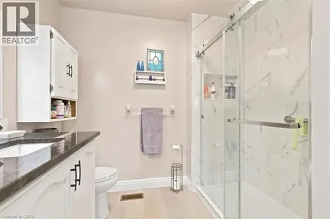 75 Beasley Crescent Cambridge ON N1T 1P5