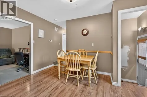 28 Boston Crescent Hamilton ON L8T 4N2