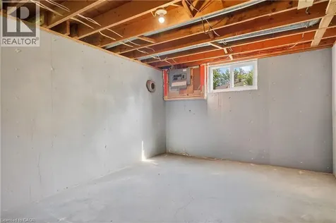 261 King Street Atwood ON N0G 1B0