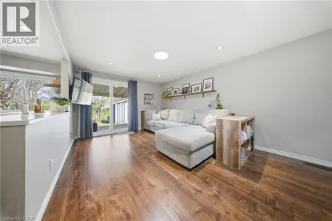 58 Leacock Avenue Guelph ON N1E 6R1
