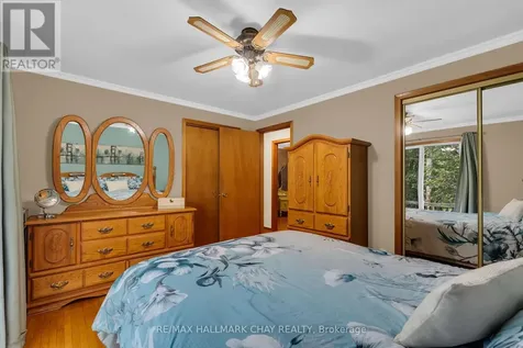 82 Fourth Street Orillia ON L3V 4B8