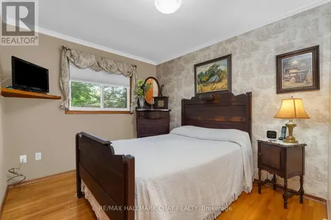 82 Fourth Street Orillia ON L3V 4B8