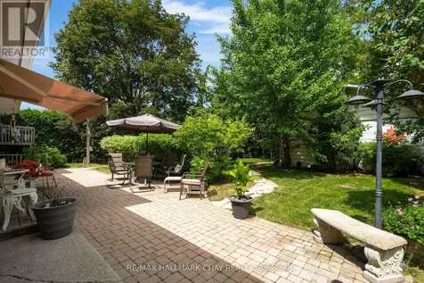82 Fourth Street Orillia ON L3V 4B8