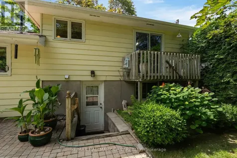 82 Fourth Street Orillia ON L3V 4B8