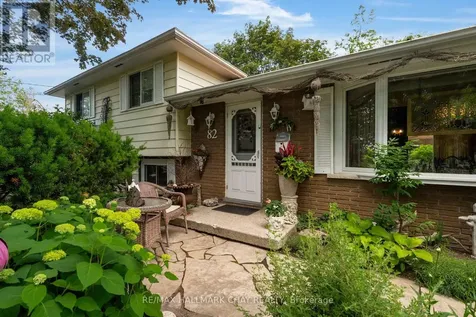 82 Fourth Street Orillia ON L3V 4B8