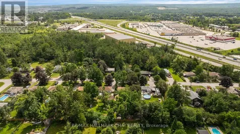 82 Fourth Street Orillia ON L3V 4B8