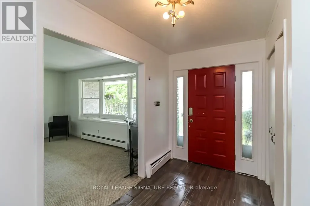 1729 Mosley Street Wasaga Beach ON L9Z 1Z8