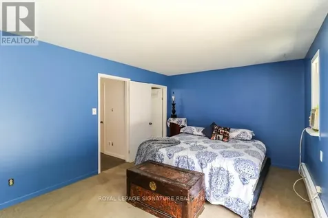 1729 Mosley Street Wasaga Beach ON L9Z 1Z8