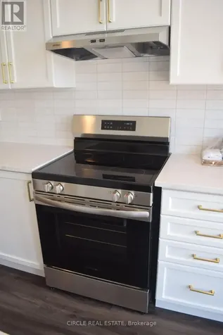 116 Ennerdale Street Barrie ON L9J 1A5