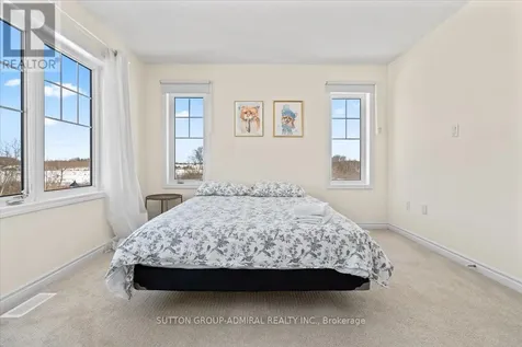 83 Shelburne Avenue Wasaga Beach ON L9Z 0L2