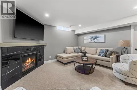 72 Redwood Avenue Cottam ON N0R 1B0