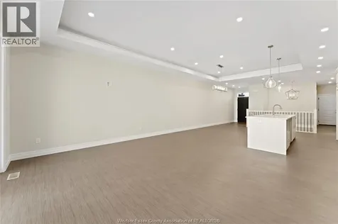 75 Belleview Drive Cottam ON N0R 1B0