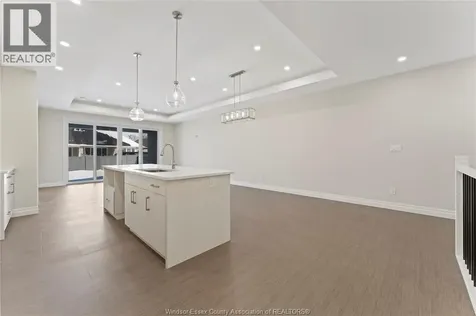 75 Belleview Drive Cottam ON N0R 1B0