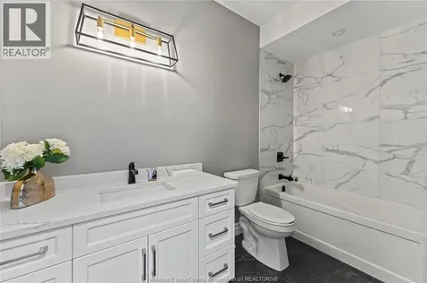 62 Redwood Avenue Cottam ON N0R 1B0