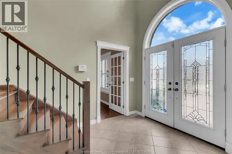 2259 St. Patrick's Windsor ON N9B 3Y4