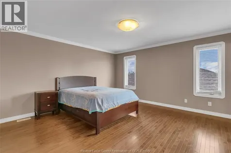 2259 St. Patrick's Windsor ON N9B 3Y4