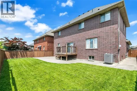 2259 St. Patrick's Windsor ON N9B 3Y4