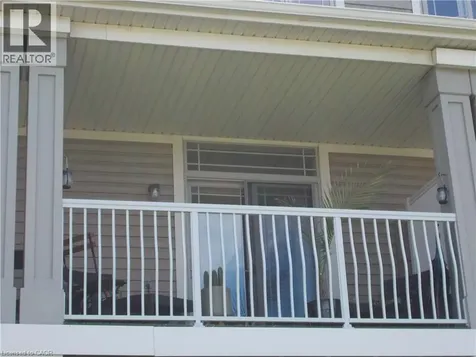 8 Hemlock Way Grimsby ON L3M 0B5