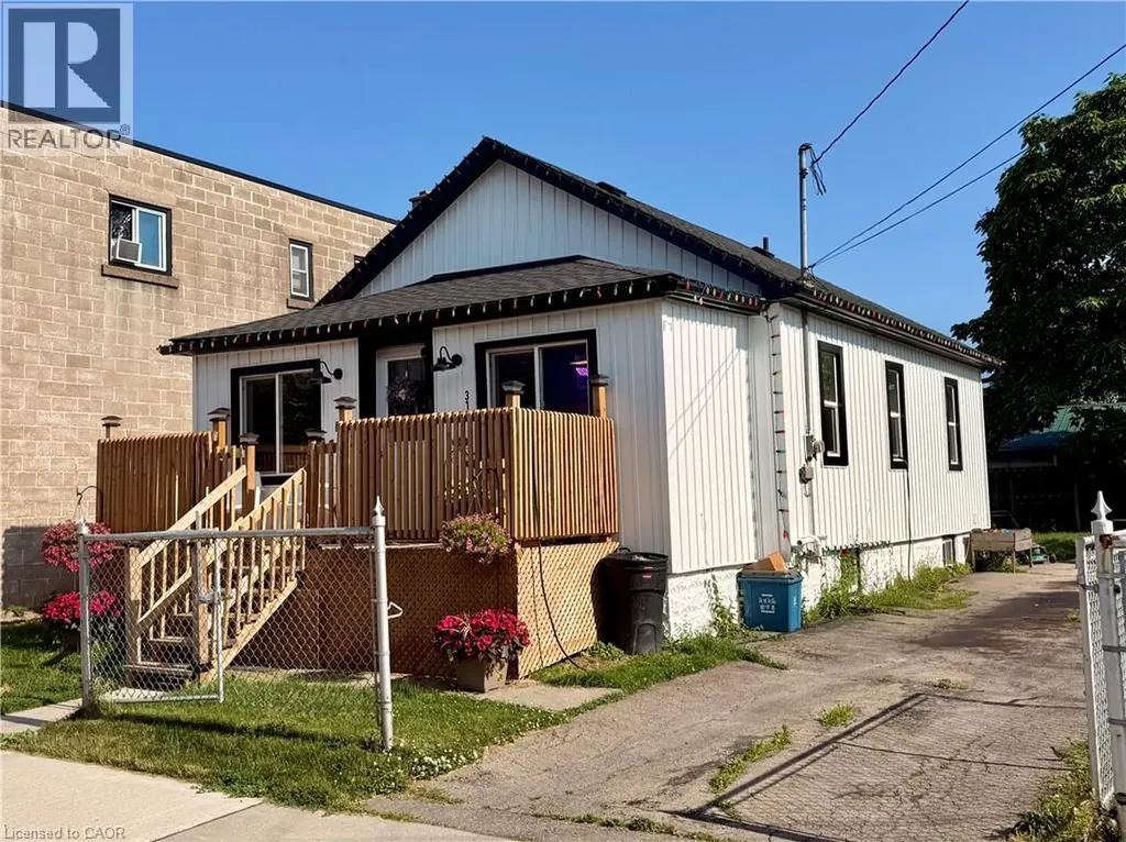 314 Broadway Welland ON L3C 5L9