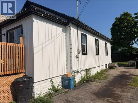 314 Broadway Welland ON L3C 5L9