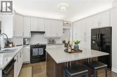 5347 Jameson Crescent Burlington ON L7L 6Z1
