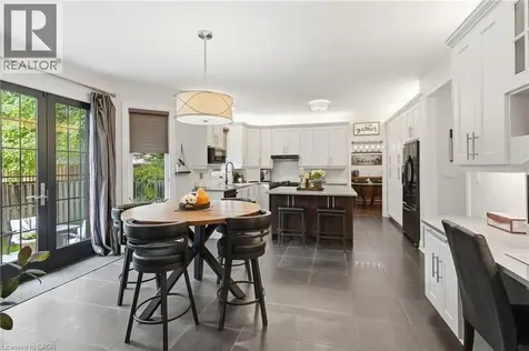 5347 Jameson Crescent Burlington ON L7L 6Z1