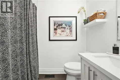 5347 Jameson Crescent Burlington ON L7L 6Z1