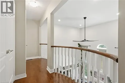 5347 Jameson Crescent Burlington ON L7L 6Z1