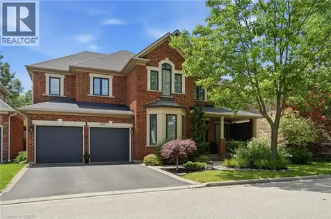 5347 Jameson Crescent Burlington ON L7L 6Z1
