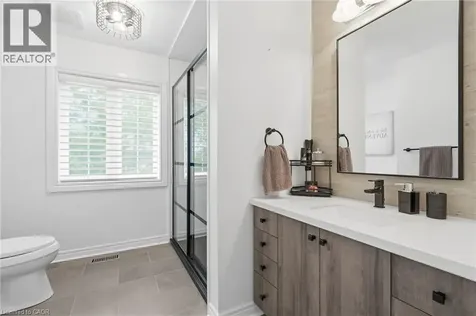 5347 Jameson Crescent Burlington ON L7L 6Z1